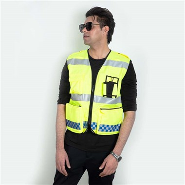 هزینه طراحی نوارهای بازتابنده در لباس های فضای باز چقدر است؟